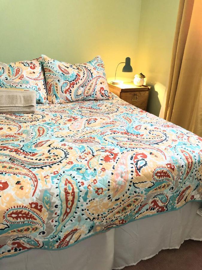 Festive Haven Room Hemet Εξωτερικό φωτογραφία