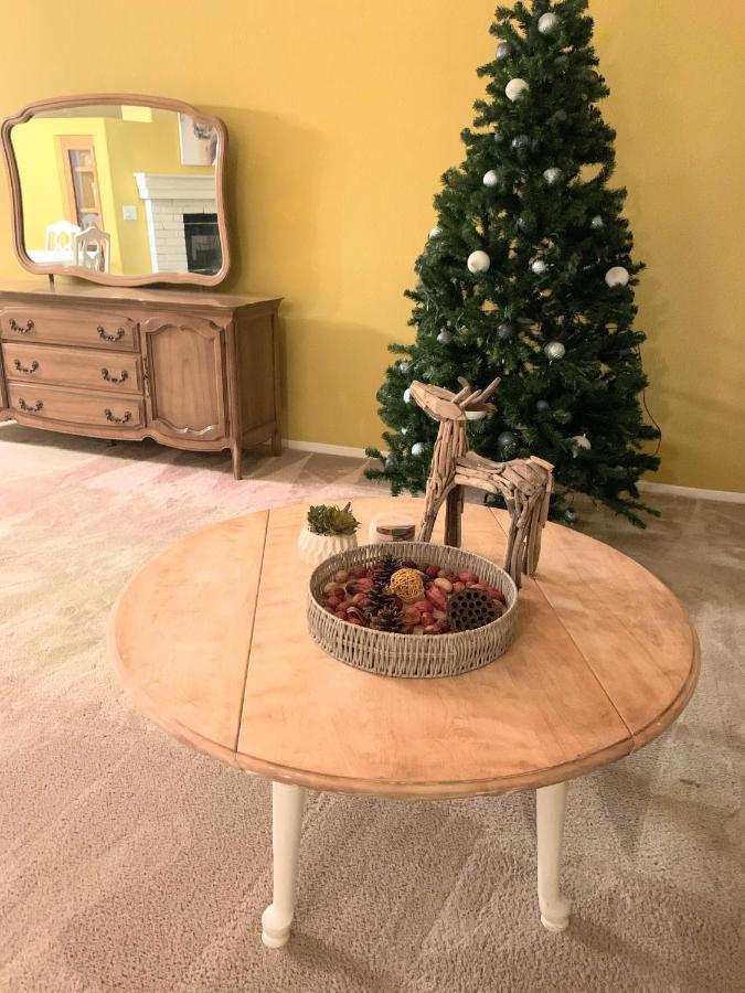 Festive Haven Room Hemet Εξωτερικό φωτογραφία