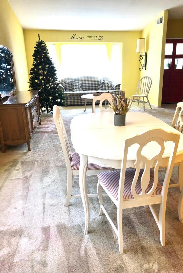 Festive Haven Room Hemet Εξωτερικό φωτογραφία